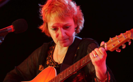 Tatiana Stepa, vocea care nu s-a stins. De la Cenaclul Flacăra la scena folk din Baia Mare, o viață trăită prin cântec