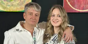 Artista Diana Topan va preda canto popular la Recreart Baia Mare. Copiii pasionați de folclor sunt invitați să se înscrie!