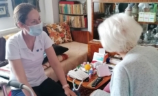 „Sprijin pentru seniorii băimăreni”: Proiect dedicat îngrijirii persoanelor vârstnice vulnerabile din Baia Mare