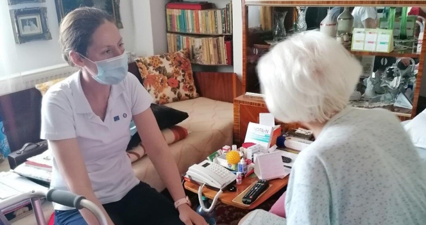 „Sprijin pentru seniorii băimăreni”: Proiect dedicat îngrijirii persoanelor vârstnice vulnerabile din Baia Mare