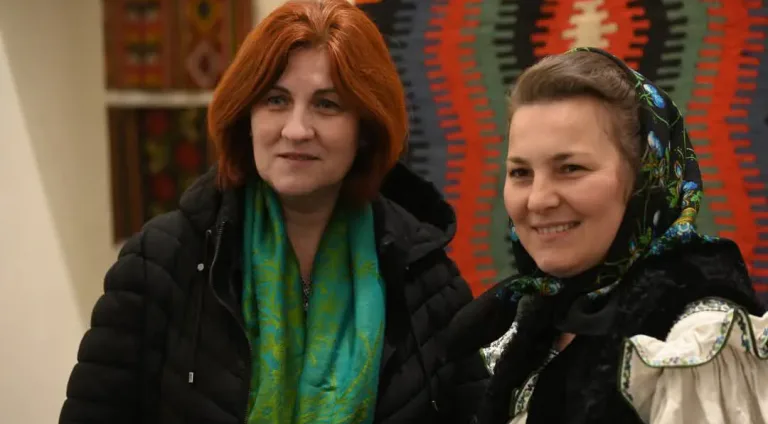 Lect. univ. dr. Natalia Lazăr, prof. Măriuca Verdeș și Ioan Hodor, invitați speciali la „Salonul Toamnei Românești” din Belgia