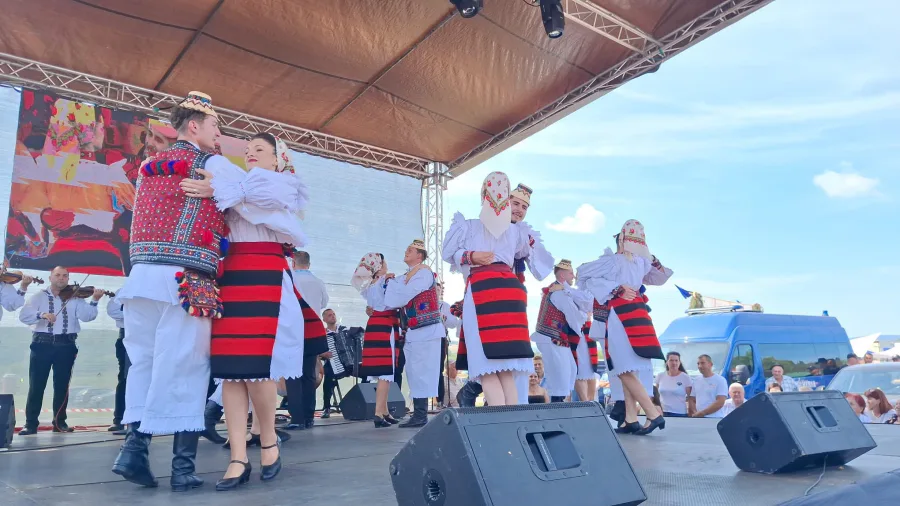 Ansamblul Folcloric Național „Transilvania”, pe scena celei de-a 55-a ediții a „Târgului Cepelor”