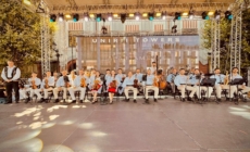Ansamblul Folcloric Național „Transilvania” va susține cu spectacol deosebit de Sărbătoarea Castanelor. FUEGO, invitat special