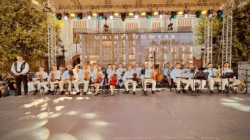Ansamblul Folcloric Național „Transilvania” va susține cu spectacol deosebit de Sărbătoarea Castanelor. FUEGO, invitat special