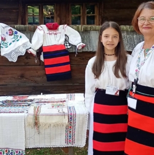 Eleva Mara Șandor a reprezentat cu cinste Maramureșul la faza națională a Olimpiadei „Meșteșuguri artistice tradiționale” de la Sibiu