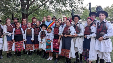 Ansamblul „Țibleșul” a dus zestrea Maramureșului și a Țării Lăpușului în Republica Moldova