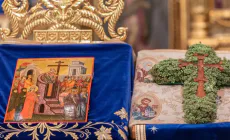 Înălțarea Sfintei Cruci, sărbătorită pe 14 septembrie. Istoria și semnificația celei mai vechi sărbători închinate Sfintei Cruci