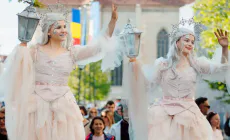 Zânele Celestial și Nature Fairies fac spectacol la Sărbătoarea Castanelor
