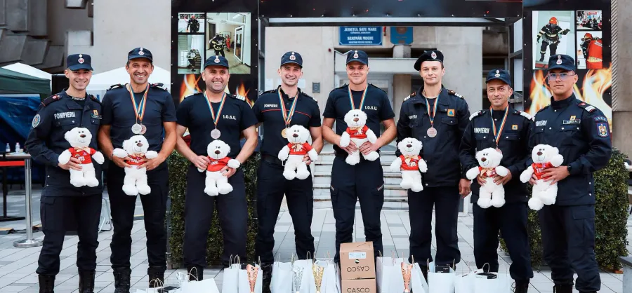 Pompierii maramureșeni s-au întors cu premii de la competiția „Scări”, organizată la Satu Mare