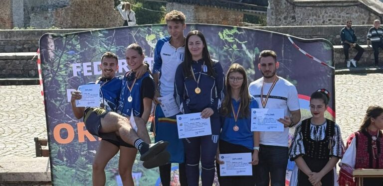 Mihai Andrei Țînțar și Alexandra Roman de la CS Știința Electro Sistem Baia Mare, vicecampioni naționali la ștafetă mixtă