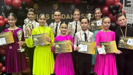 DanceLight Studio Baia Mare, șapte podiumuri la concursul național „Cupa Patty Dance” de la Bistrița
