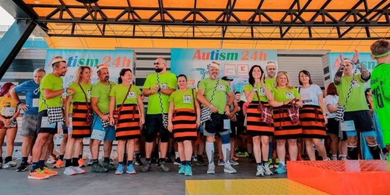 Echipa MARAMU a alergat 867 de kilometri la Mamaia și a strâns 31.920 de lei pentru copiii cu autism