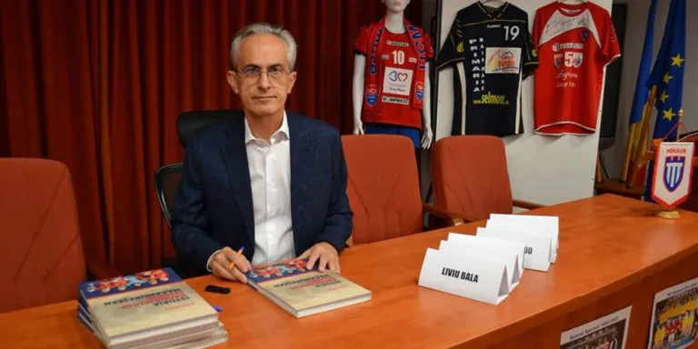 Daniel Kotecz a lansat la Biblioteca Județeană „Petre Dulfu” din Baia Mare un volum dedicat istoriei handbalului feminin maramureșean