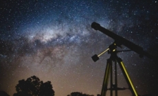 O întâlnire despre Univers și două seri de observații astronomice în Maramureș
