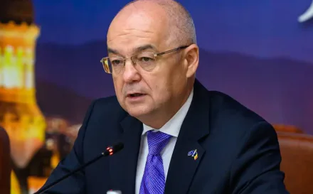 Emil Boc împlinește astăzi 60 de ani