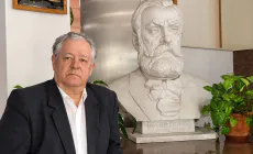 Prof. univ. dr. Teodor Ardelean va fi  recompensat astăzi pentru activitatea culturală cu Trofeul de Excelență