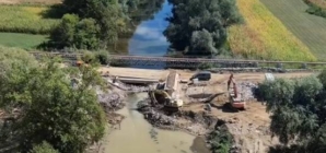 Podul de la Cătălina intră într-o etapă importantă. Începe montarea celor 72 de grinzi