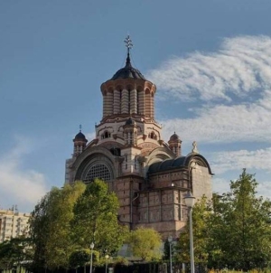BAIA MARE: 23 de ani de la una dintre cele mai mari ceremonii religioase desfășurate în oraș