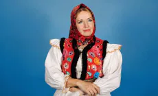 La București are loc prima ediție a Festivalului Național de Folclor „Victoria Darvai”