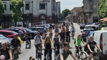 „Pe piste, la unison!”, plimbare urbană cu bicicleta prin Baia Mare