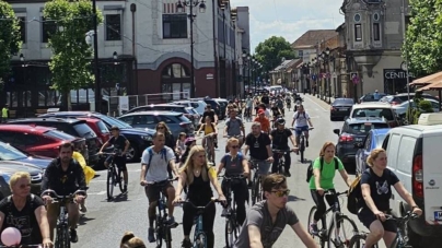 „Pe piste, la unison!”, plimbare urbană cu bicicleta prin Baia Mare