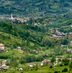 Festivalul „Fiii Satului” marchează 700 de ani de atestare documentară a localității Strâmtura