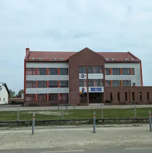 Fărcașa, o nouă etapă în educație: Școala din comună a devenit Liceu Tehnologic