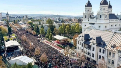 PS Timotei Sătmăreanul va sluji în sobor de arhierei la Catedrala Mitropolitană din Iași cu ocazia hramului Sfintei Cuvioase Parascheva