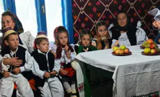 „Învață și du mai departe”: Simpozion dedicat copiilor la casa lu’ Victoru’ Știrbuțului din Călinești