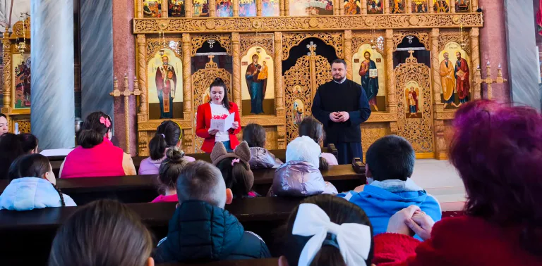 În Parohia Săcălășeni se organizează atelierul tematic „Obiceiuri de toamnă în satul bunicilor”