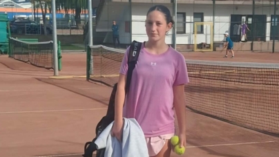 Tenismena maramureșeancă Raluka Matei, de două ori pe podium în turnee naționale U16 în ultimele zile