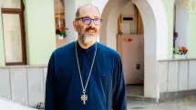 Părintele Constantin Necula, invitat de onoare la evenimentul aniversar al Liceului „Ioan Buteanu” din Șomcuta Mare