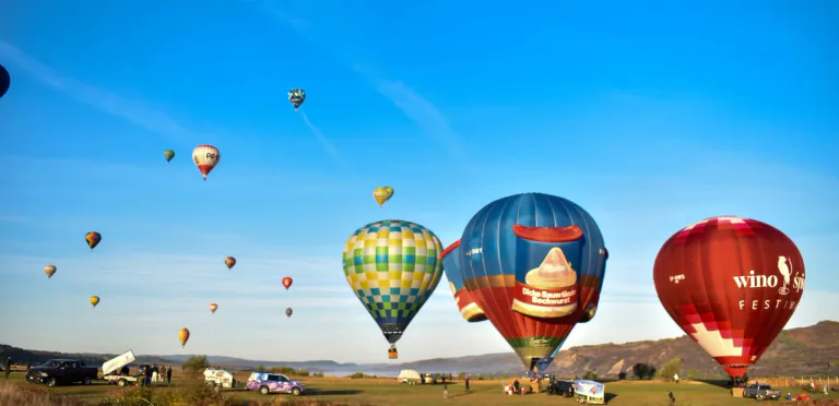 Maramureș Balloon Fiesta a adus din nou culoare pe cerul Țării Lăpușului