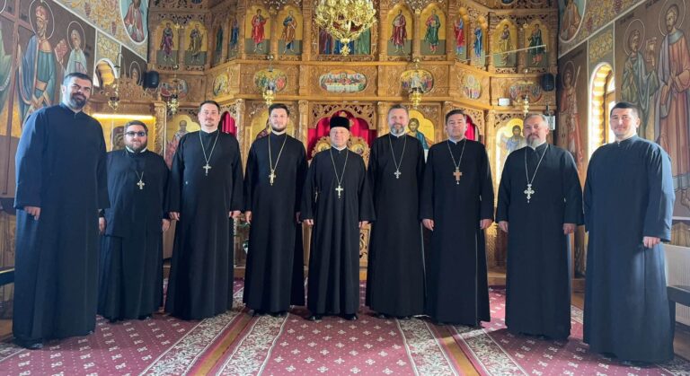 A avut loc ședința organizatorică a preoților coordonatori pentru tineret din Episcopia Maramureșului și Sătmarului