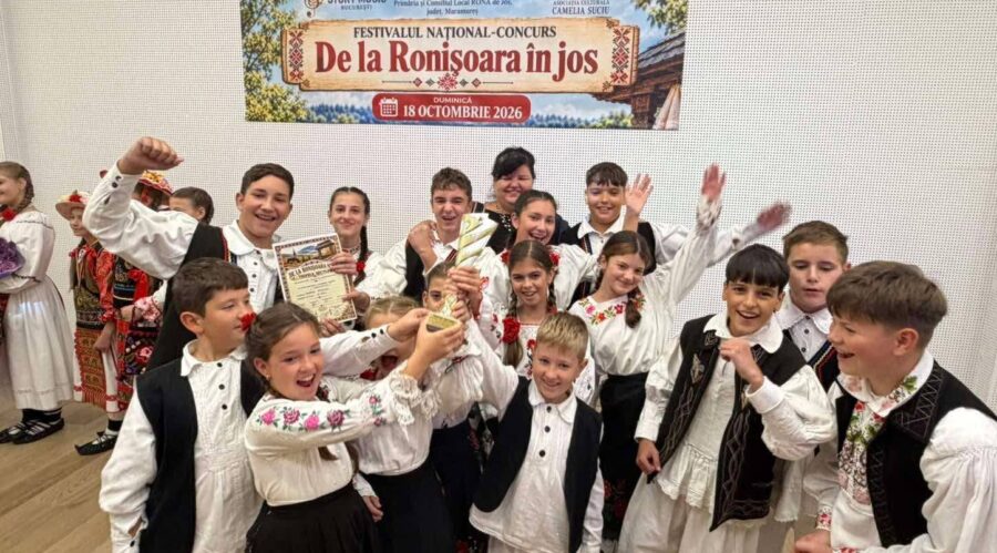 Ansamblul „Dorulețul” din Coaș a câștigat trofeul secțiunii dansuri populare la Festivalul „De la Ronișoara în jos”