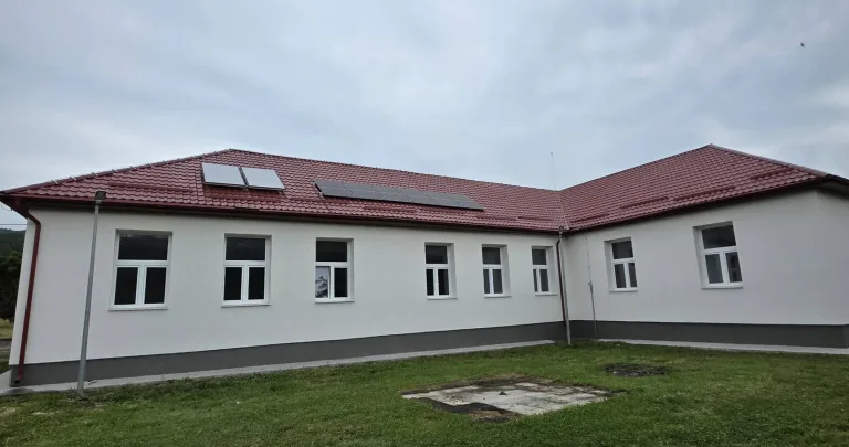 S-au finalizat lucrările de reabilitare și modernizare a Corpului B al Școlii Gimnaziale „Ion Șugariu” din Băița