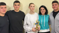 Un ansamblu din Buftea a câștigat trofeul și Premiul I de Excelență la un concurs național cu o piesă din repertoriul maramureșean