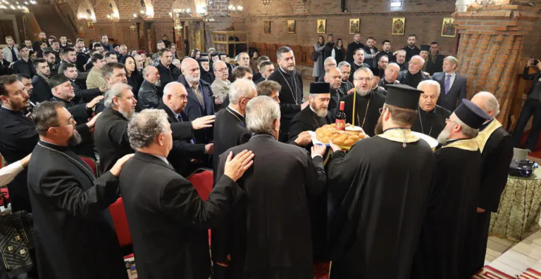La Catedrala Episcopală din Baia Mare: Simpozion dedicat Arhiepiscopului Justinian Chira, la 10 ani de la trecerea sa la cele veșnice