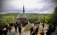 Hramul Mănăstirii „Sfânta Cuvioasă Parascheva” din Strâmtura, sărbătorit pe 14 octombrie