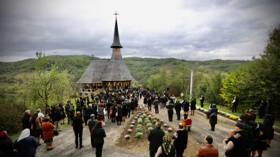 Hramul Mănăstirii „Sfânta Cuvioasă Parascheva” din Strâmtura, sărbătorit pe 14 octombrie