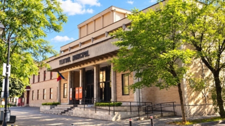 A fost semnat contractul pentru modernizarea Teatrului Municipal Baia Mare