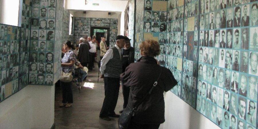 Memorialul Sighet încheie astăzi programul de vară și trece la orarul de vizitare pentru sezonul rece