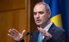 Guvernul amână introducerea noului sistem de impozitare a locuințelor și terenurilor