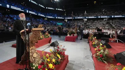 Episcopul Iustin al Maramureșului și Sătmarului, alături de peste 7.000 de copii și tineri la „Cântările Cerului” din Cluj-Napoca