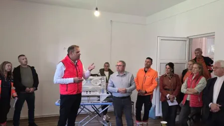 Un incubator pentru transportul nou-născuților prematuri a ajuns la Ambulanța din Sighetu Marmației