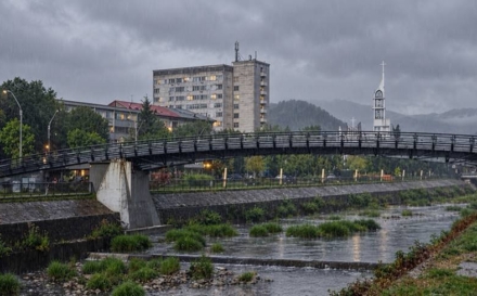 ANM anunță o răcire accentuată a vremii, cu ploi și temperaturi în scădere