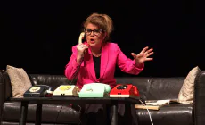 „Doamna Gugăl” ajunge la Sighetu Marmației, cu o comedie despre lumea în care trăim