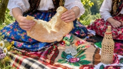 „Locul în care timpul s-a oprit: Maramureș”, proiecție cu acces liber la Târgu Lăpuș
