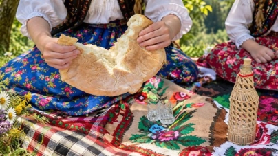 „Locul în care timpul s-a oprit: Maramureș”, proiecție cu acces liber la Târgu Lăpuș